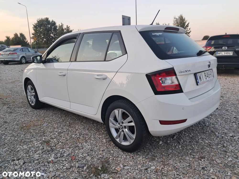 Skoda Fabia - 24
