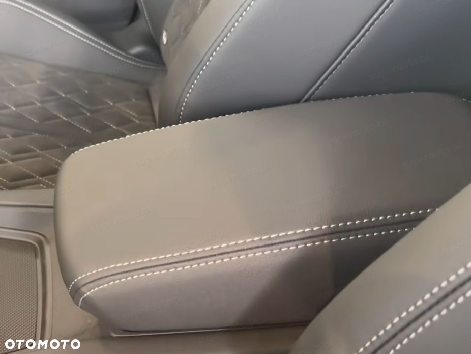 Audi Q4 e-tron - 14
