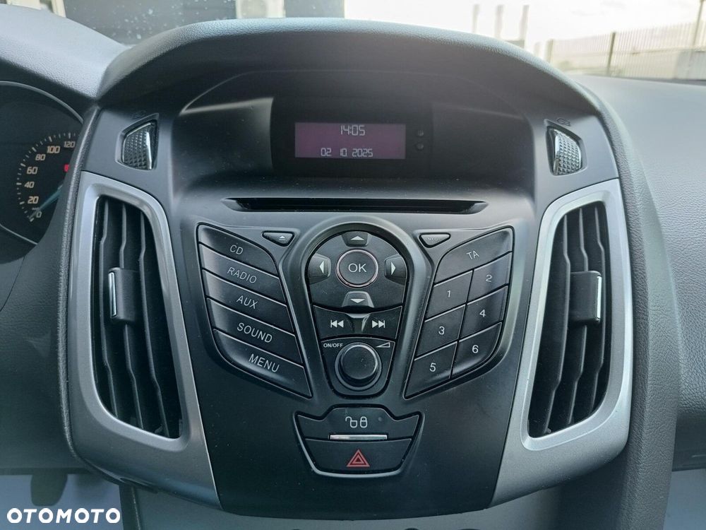 Ford Focus 1.6 Trend - 22