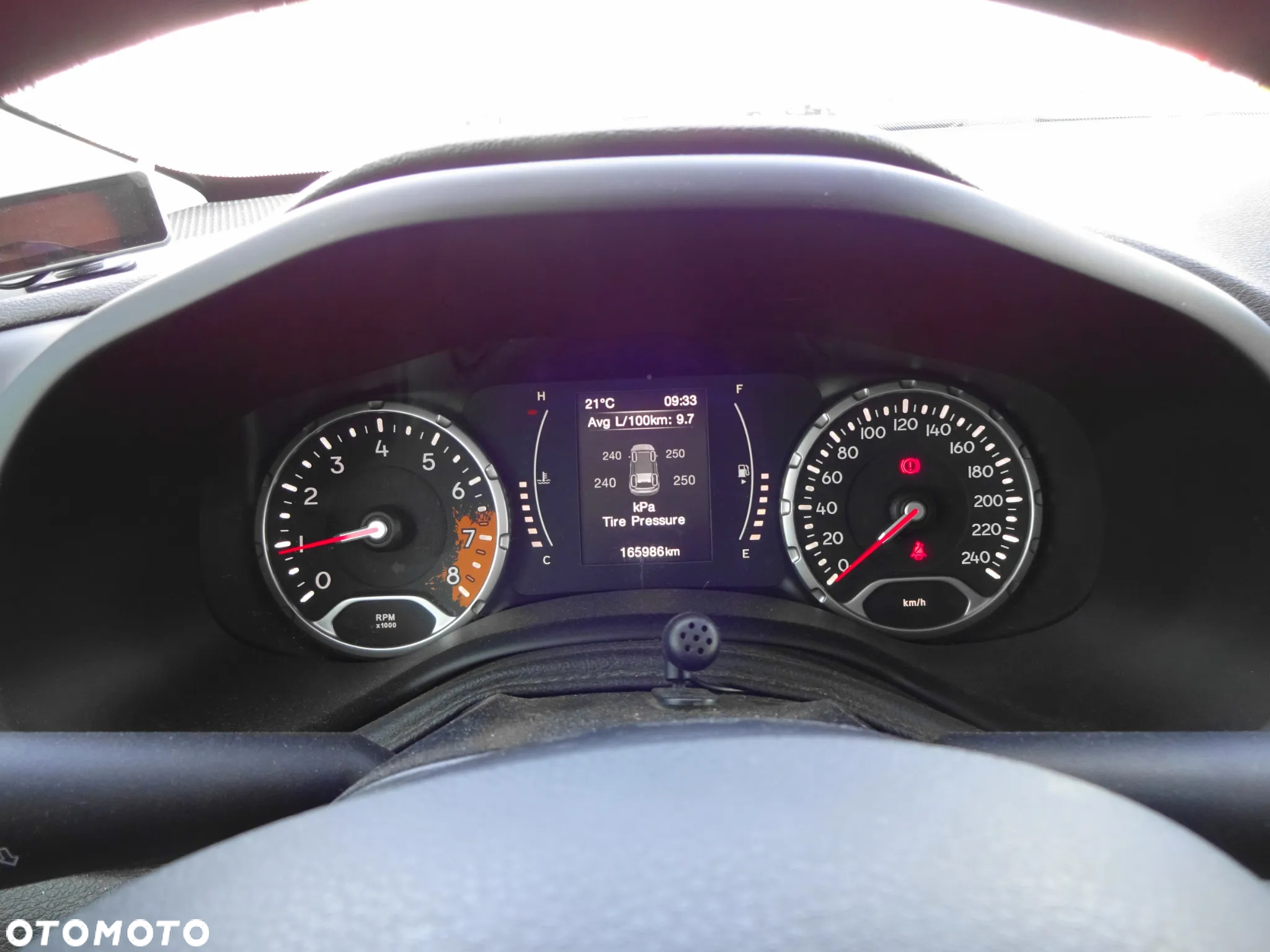 Jeep Renegade - 13
