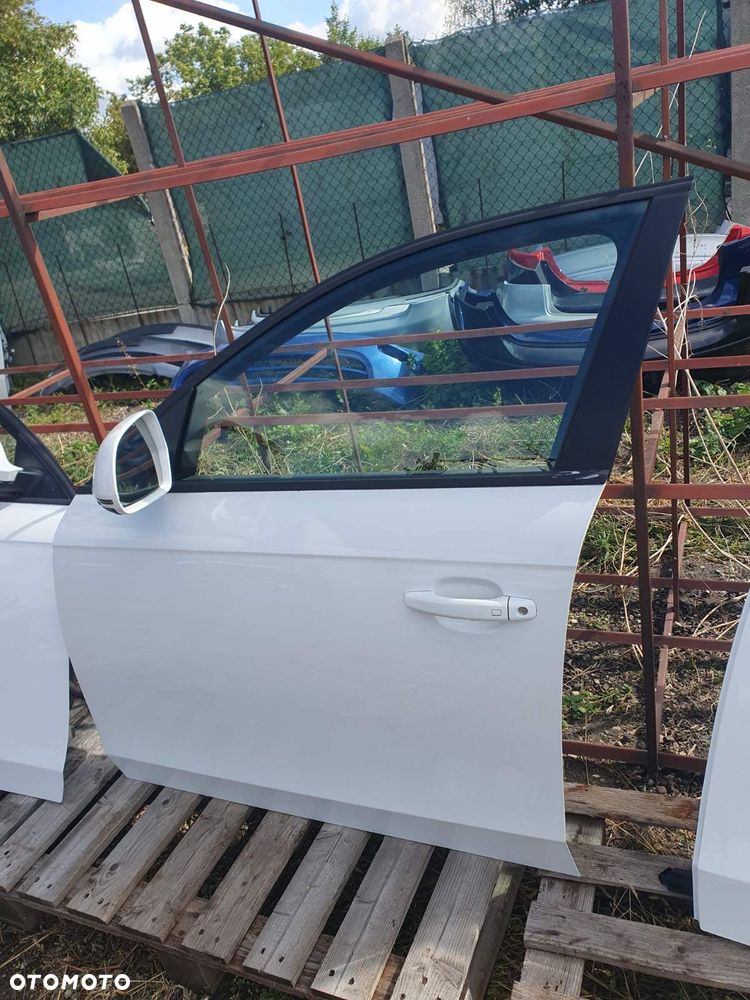 Drzwi TYŁ L/P TYŁ AUDI A4 B8 SEDAN KOD LAKIERU LY9C - 14