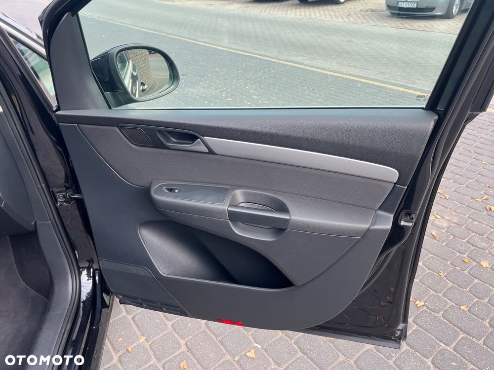 Volkswagen Sharan - 26