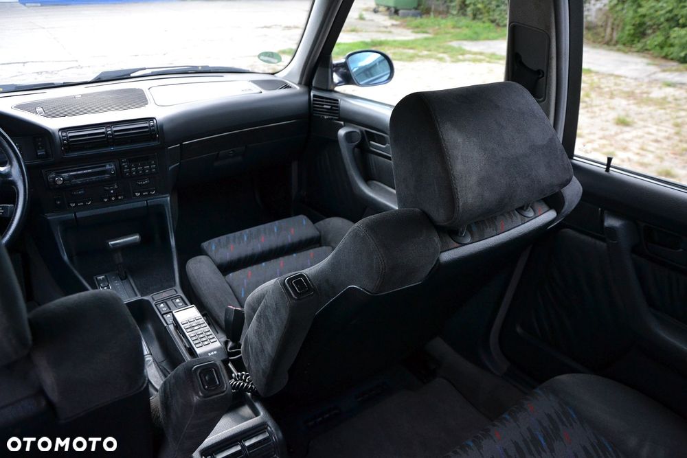 BMW Seria 5 - 35