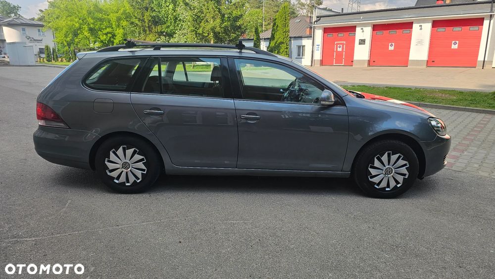 Volkswagen Golf 1.6 TDI Comfortline - 19