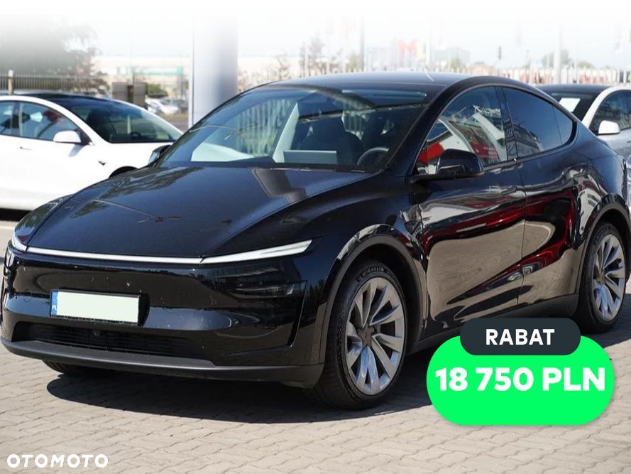 Tesla Model Y 79kWh Long Range AWD - 2