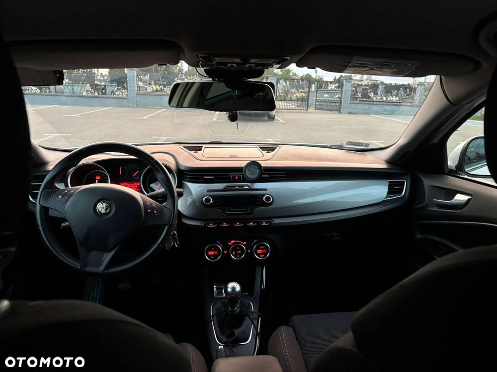 Alfa Romeo Giulietta 1.4 TB Distinctive - 12