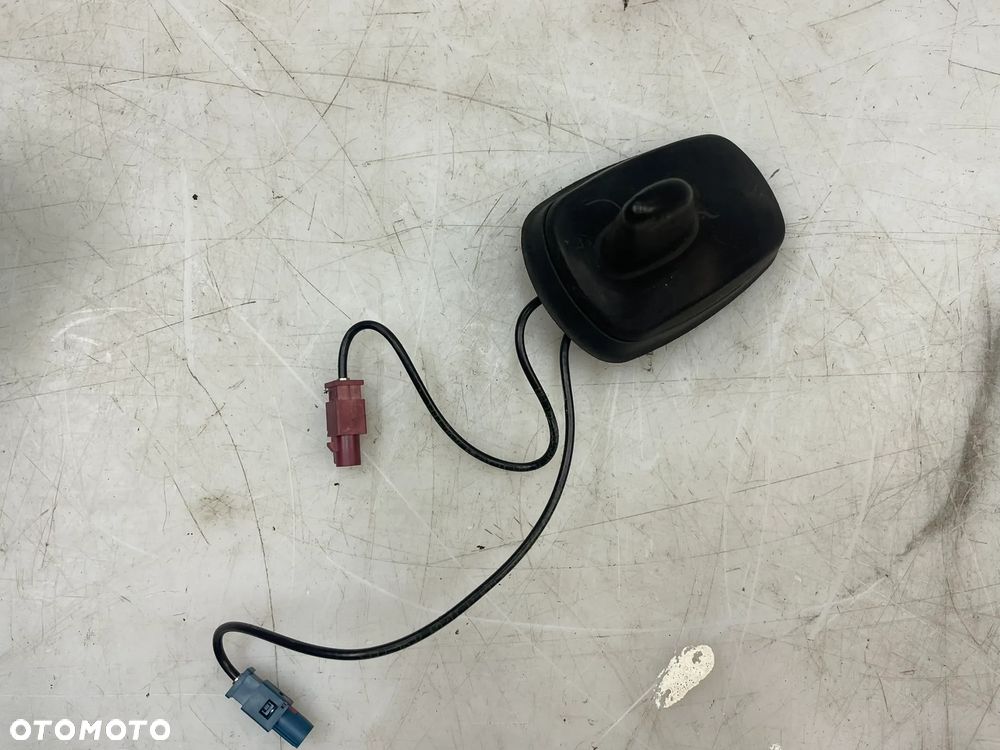 ANTENA DACHOWA VW TOURAN I GOLF V 1K0035507A - 1