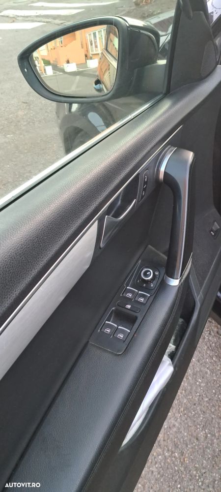 Volkswagen Passat 2.0 TDI Blue TDI DSG Comfortline - 10