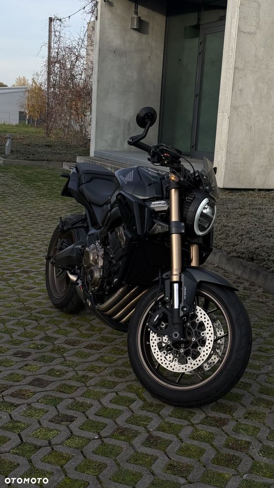 Honda CB - 4