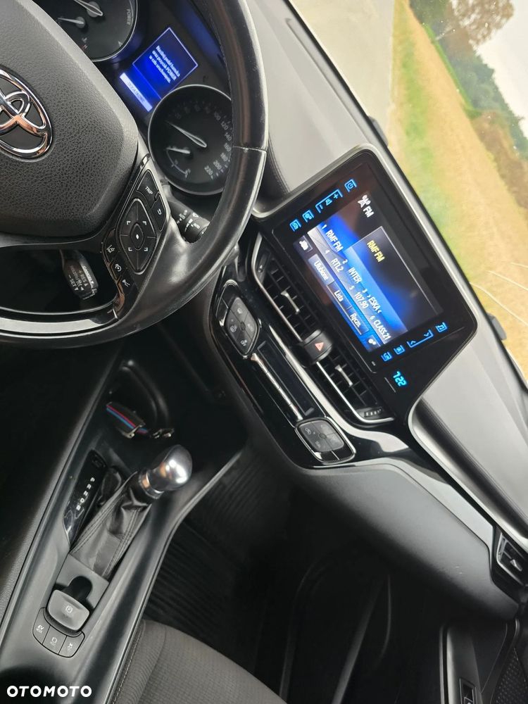 Toyota C-HR Style Selection - 13