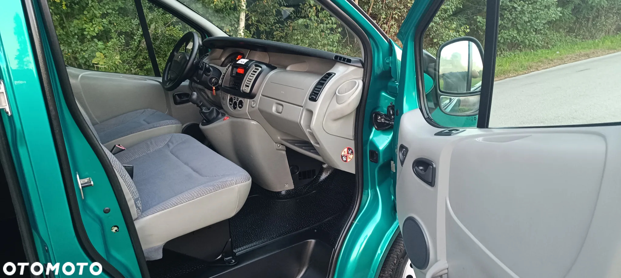 Renault Trafic - 13
