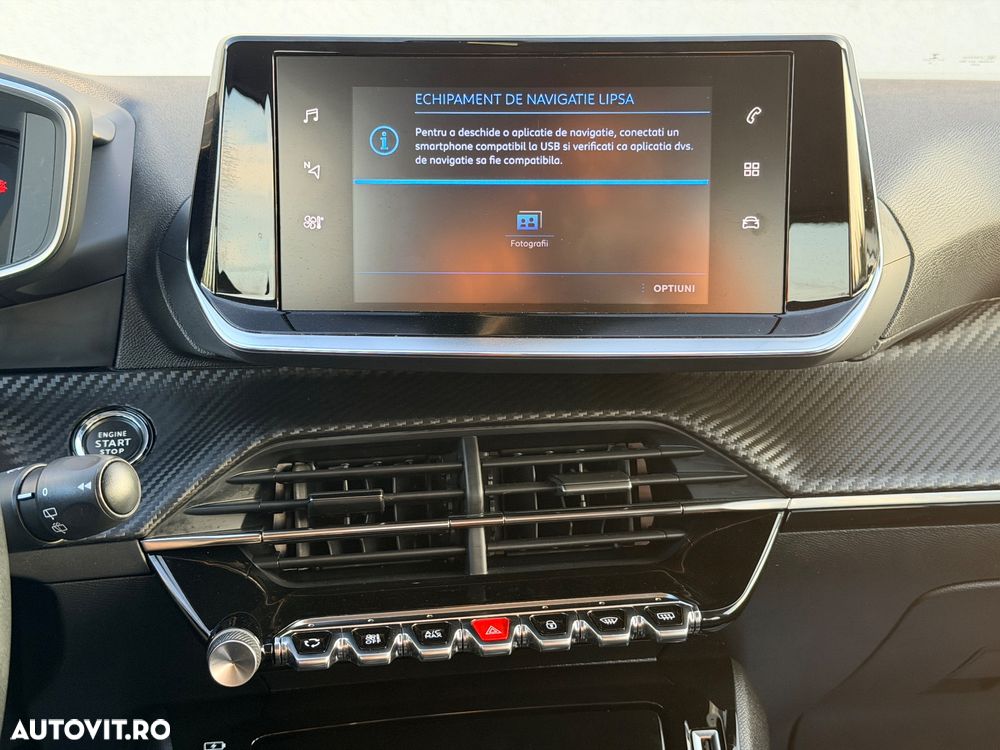 Peugeot 2008 PureTech 100 Allure - 25