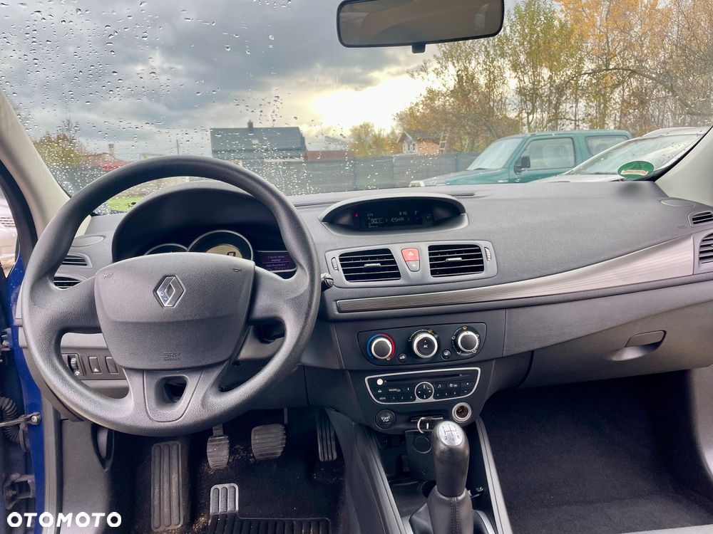 Renault Megane 1.6 16V 100 Expression - 27