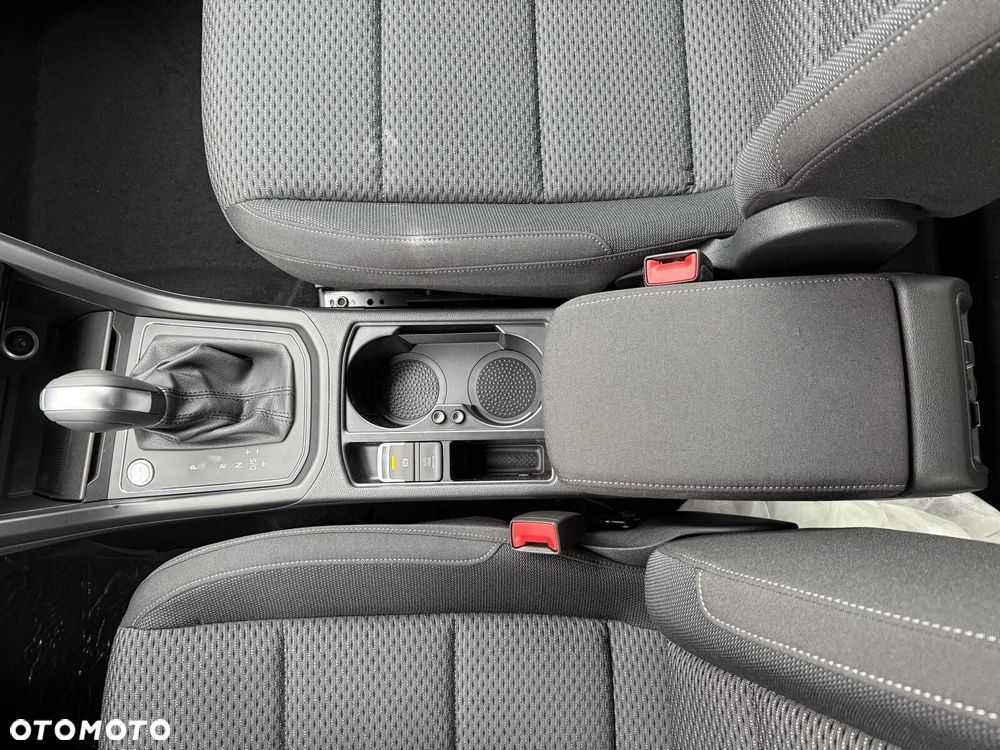 Volkswagen Touran 1.5 TSI EVO Comfortline Plus DSG - 13