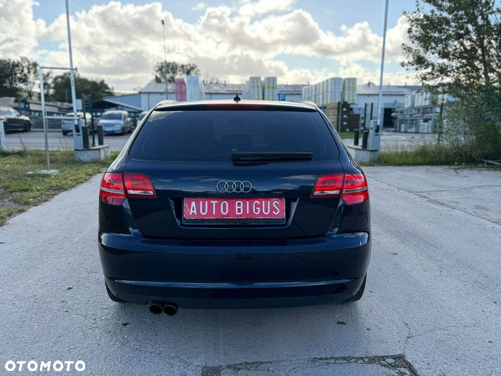 Audi A3 Sportback - 8