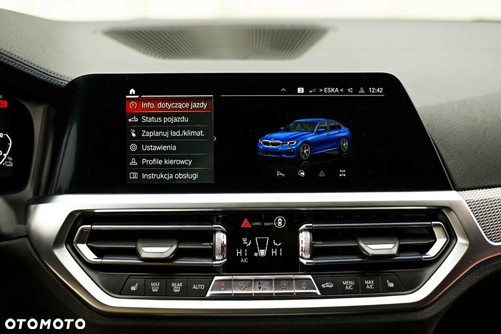 BMW Seria 3 330e M Sport - 34