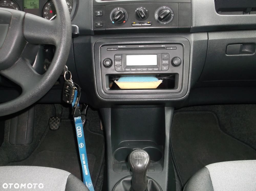 Skoda Fabia 1.2 TSI STYLE EDITION - 14