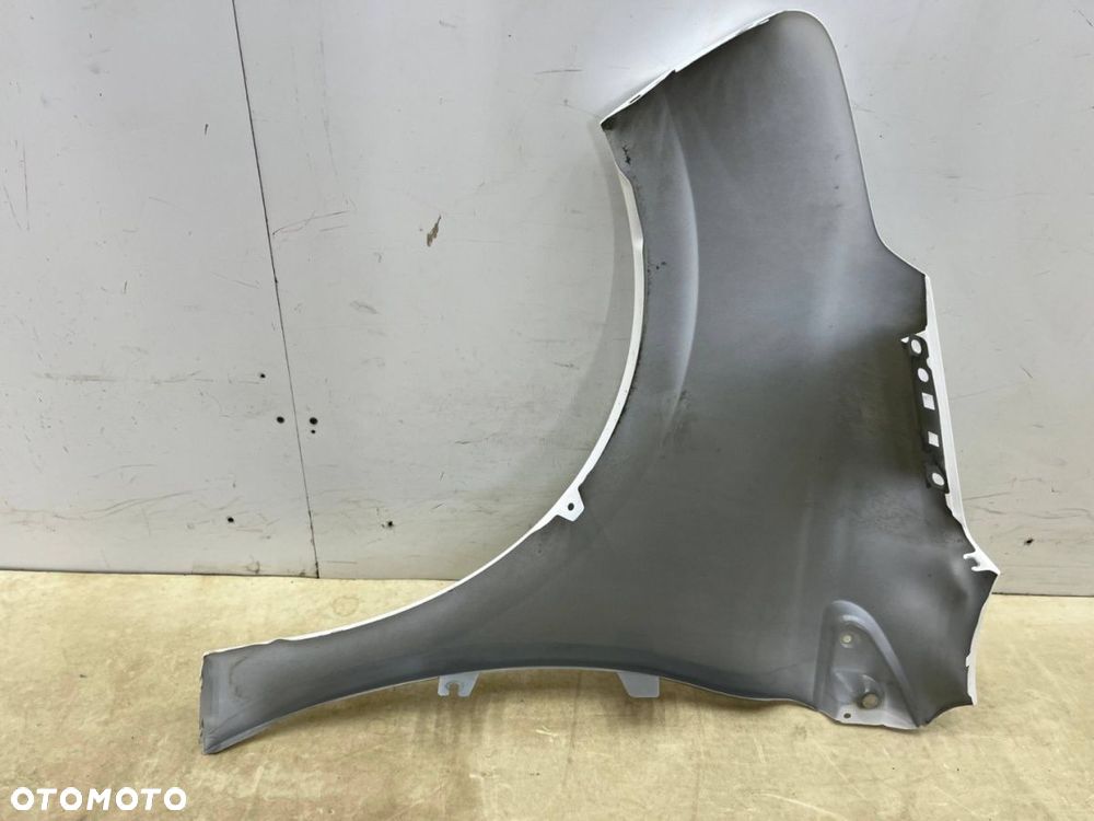 Błotnik Peugeot 208 1 I 12-19r. prawy przedni prawy przód - 12