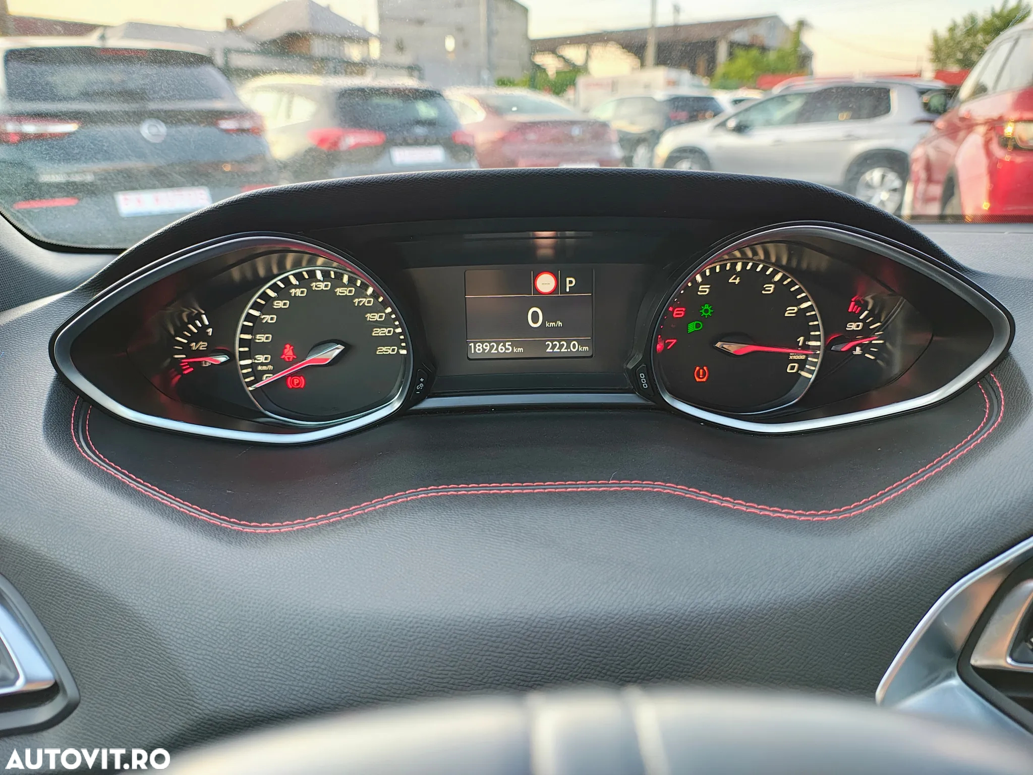 Peugeot 308 PureTech 130 EAT8 GT - 14