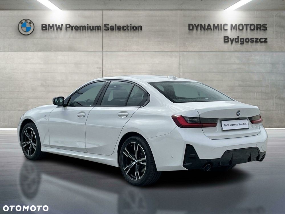 BMW Seria 3 318d M Sport - 3