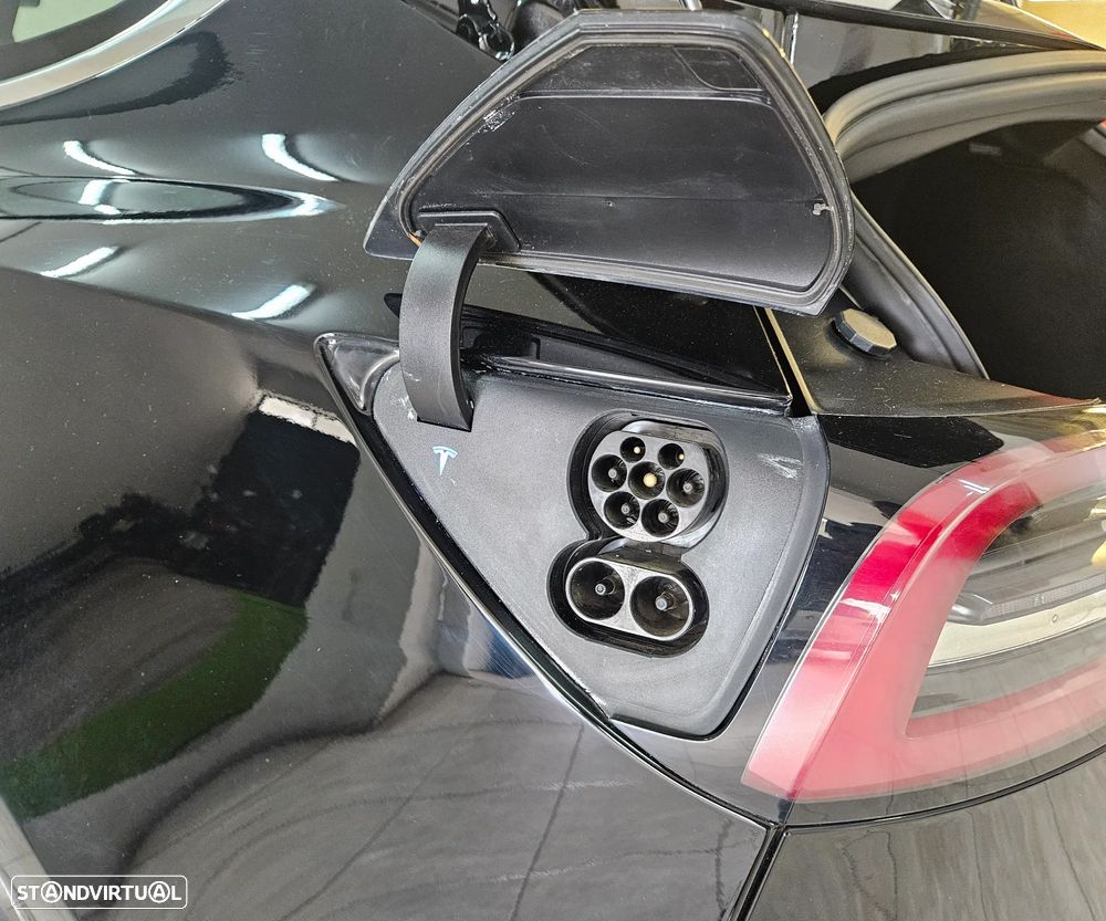 Tesla Model 3 Long Range RWD - 44