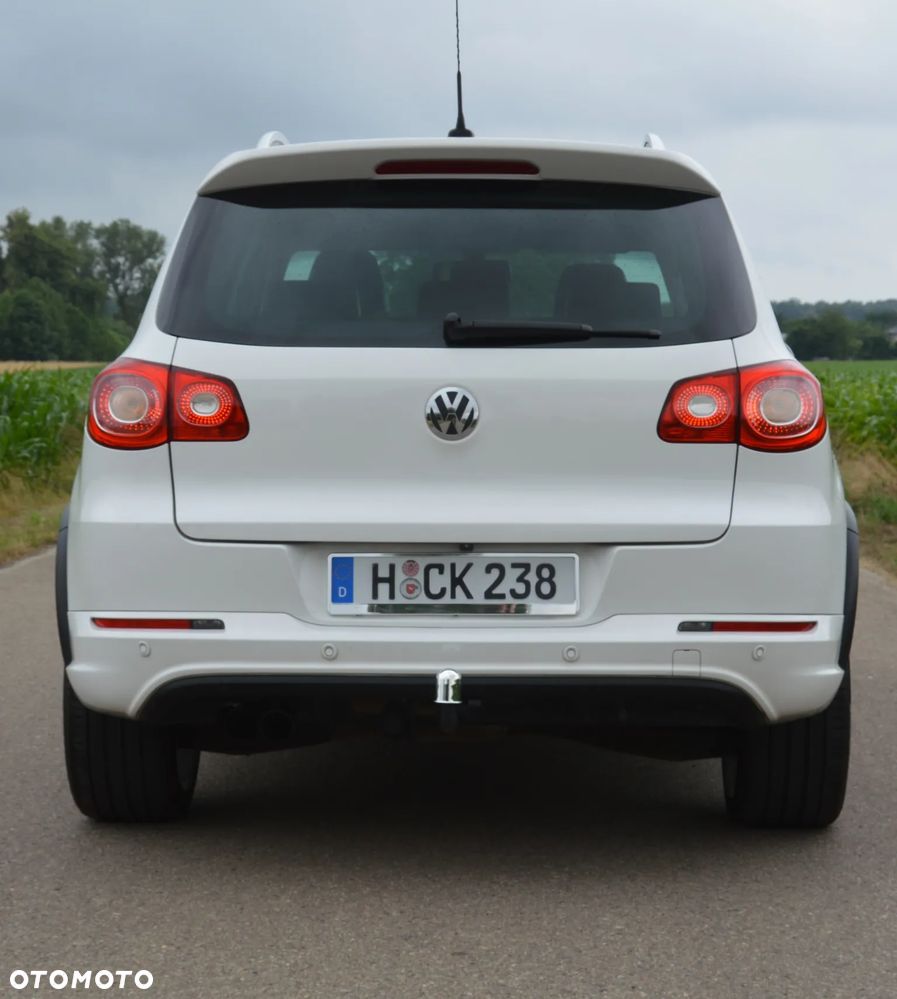 Volkswagen Tiguan - 5