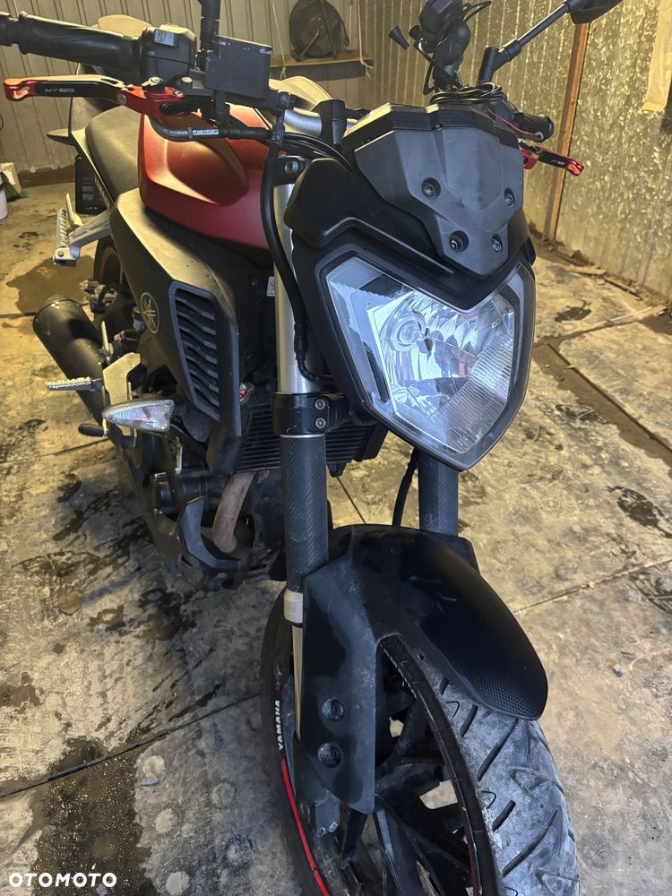 Yamaha MT - 5