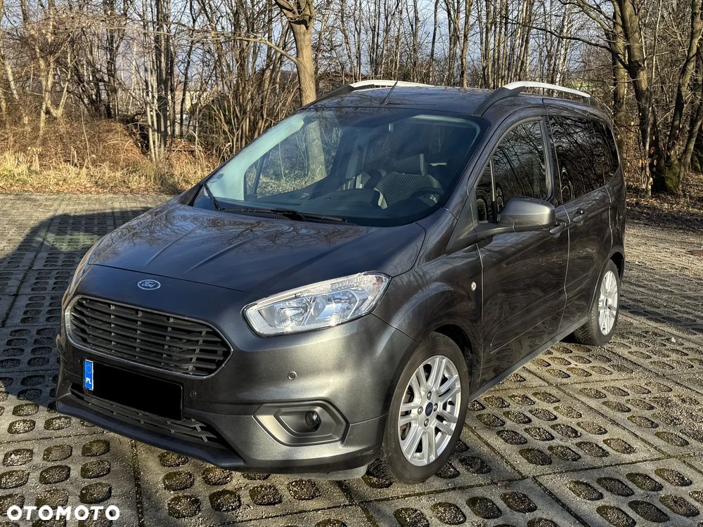 Ford Tourneo Courier 1.5 TDCi Ambiente - 1
