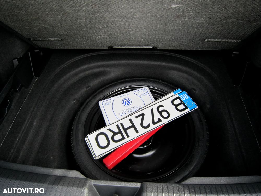 Volkswagen Golf 2.0 TDI 150CP DSG Style - 38