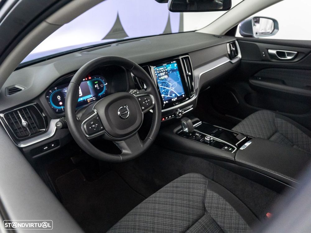 Volvo V60 2.0 T6 AWD TE Essential - 14