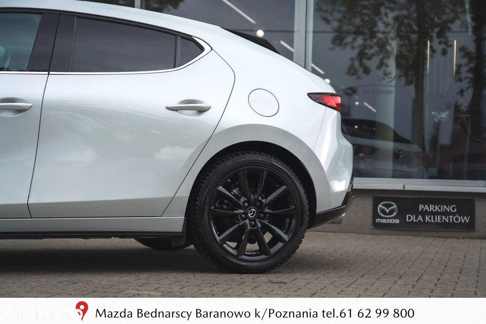 Mazda 3 2.0 mHEV Takumi - 11