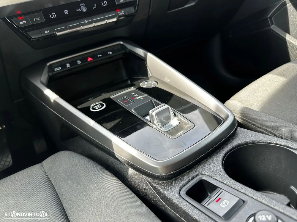 Audi A3 Sportback 30 TFSI S line S tronic - 24