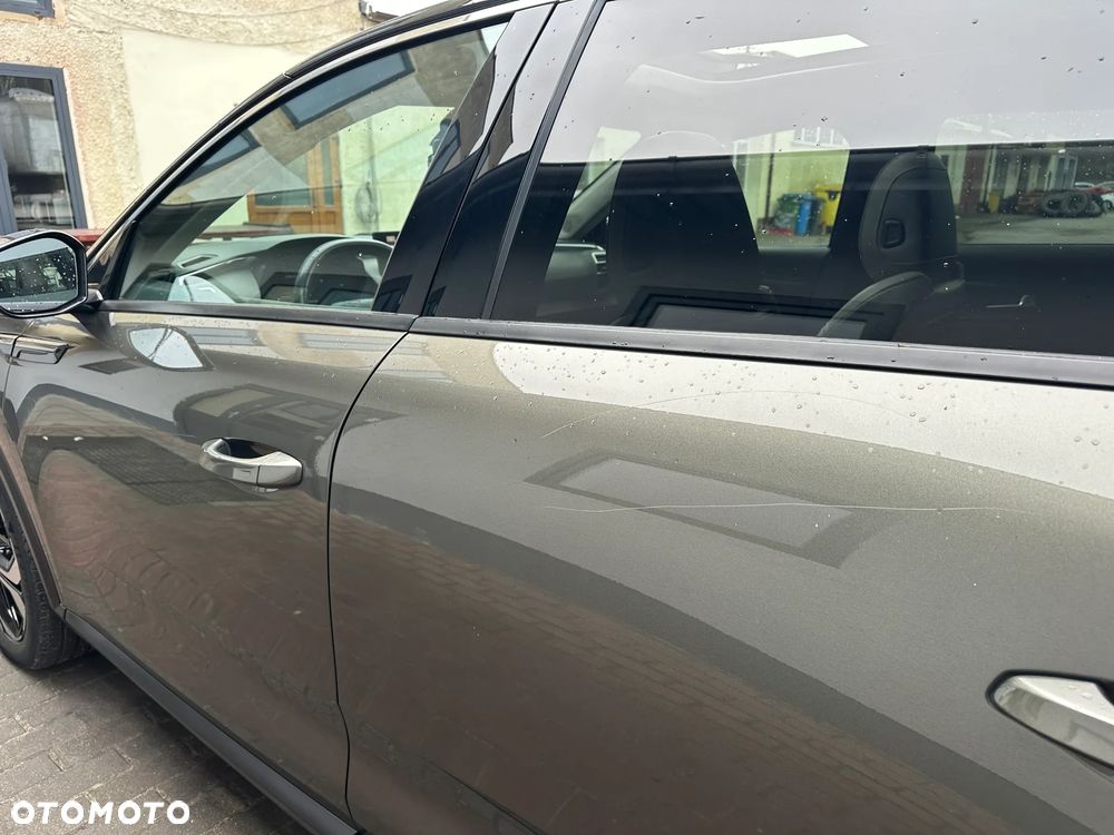 Citroën C5X 1.6 PHEV 225 Shine Pack EAT8 - 16