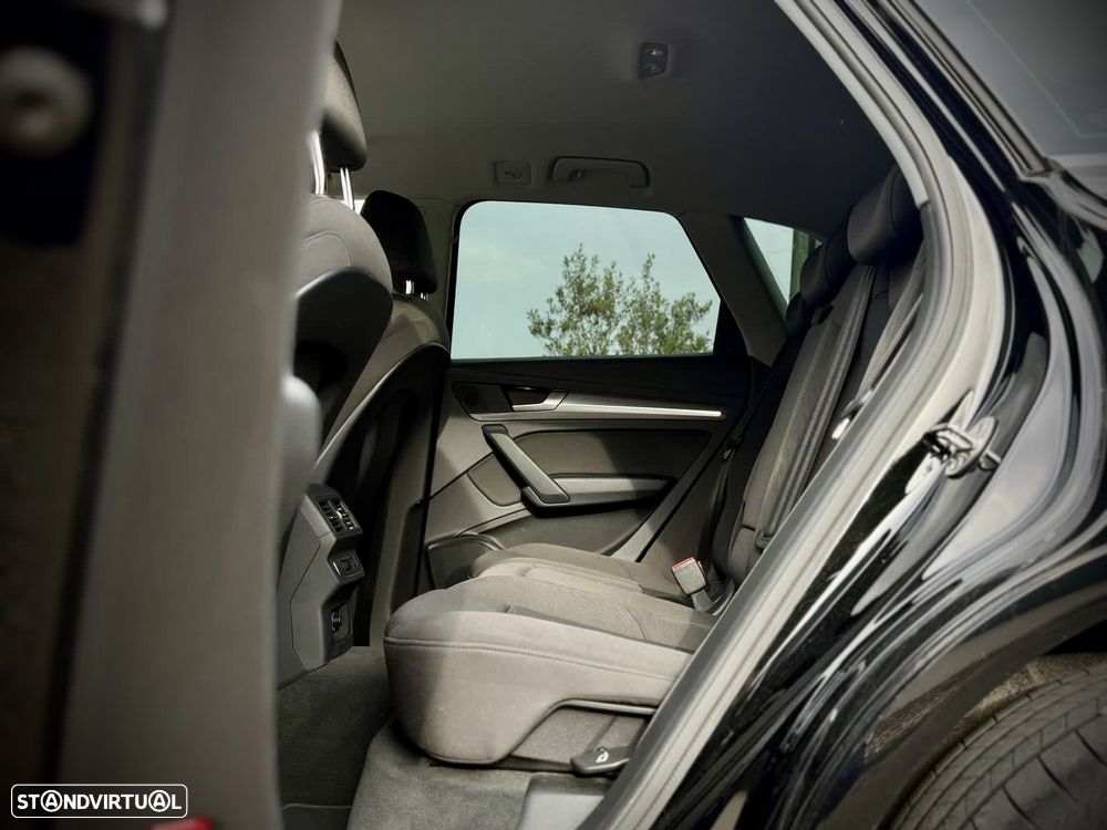 Audi Q5 50 TFSIe quattro Design S tronic - 22