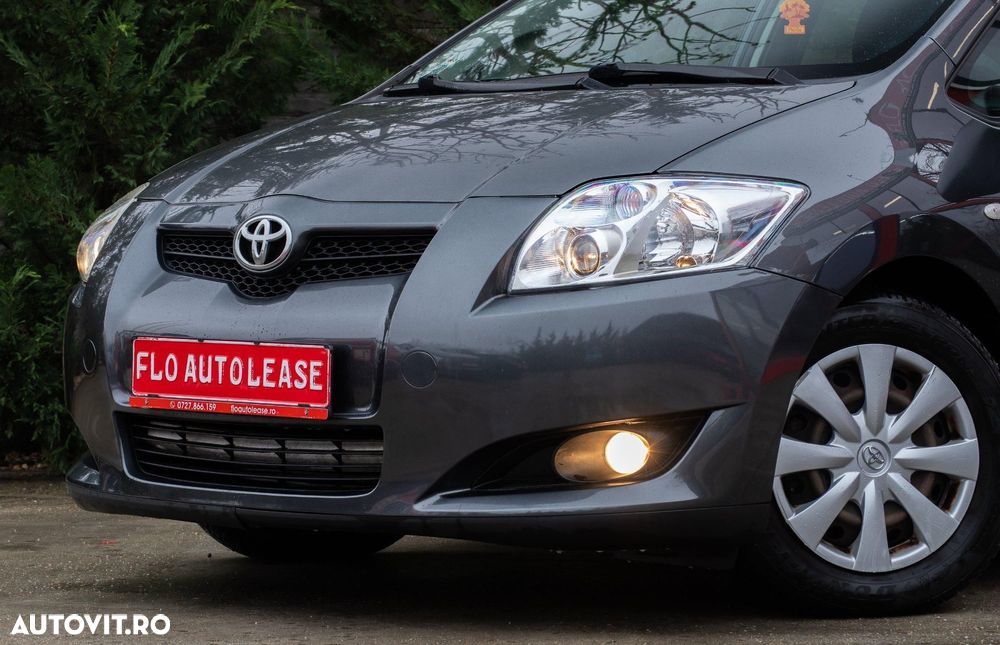 Toyota Auris - 5