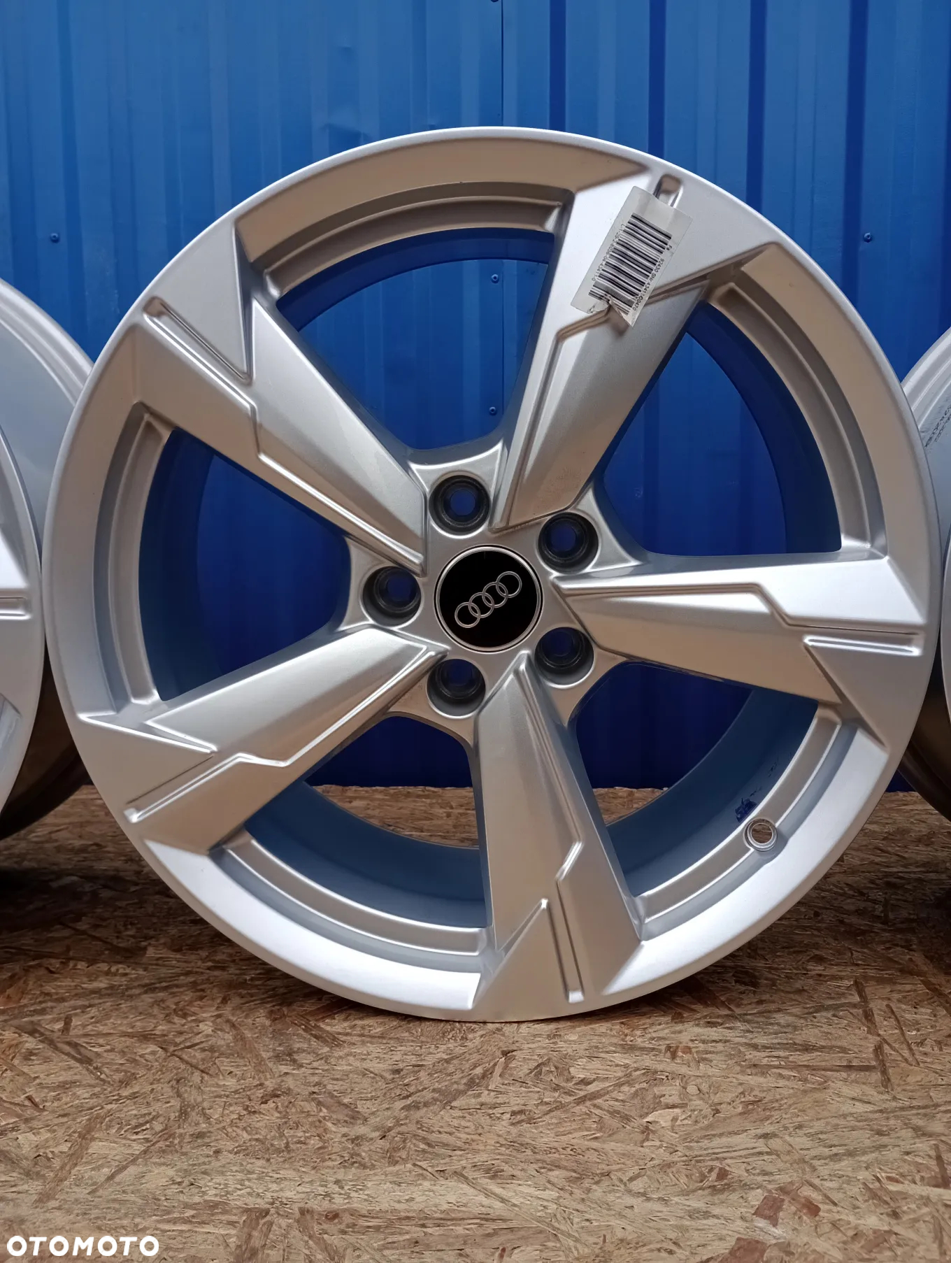 NOWE FELGI ALUMINIOWE 5x112 R18 8J ET39 AUDI A3 A4 A5 A6 A7 A8 Q2 Q3 Q5 SKODA ENYAQ IV KAROQ KODIAQ OCTAVIA SUPERB VW ARTEON CC GOLF ID3 JETTA PASSAT PAHETON TAYRON T-ROC - 4