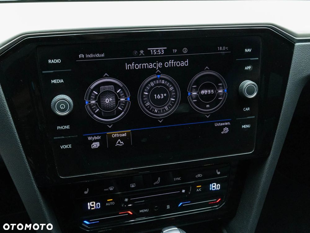 Volkswagen Passat Alltrack - 29