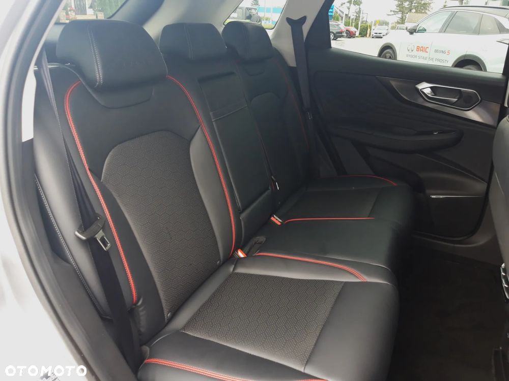 BAIC 7 1.5T Luxury DCT - 15