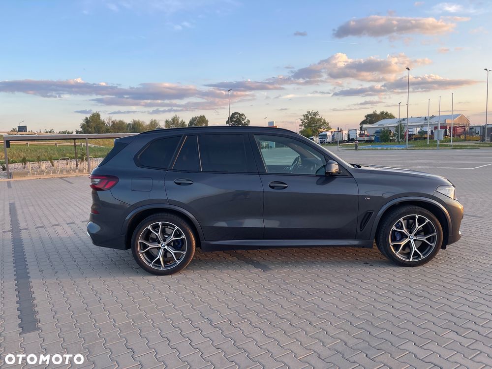 BMW X5 xDrive45e - 10