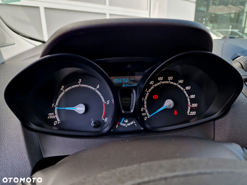 Ford TRANSIT COURIER - 10