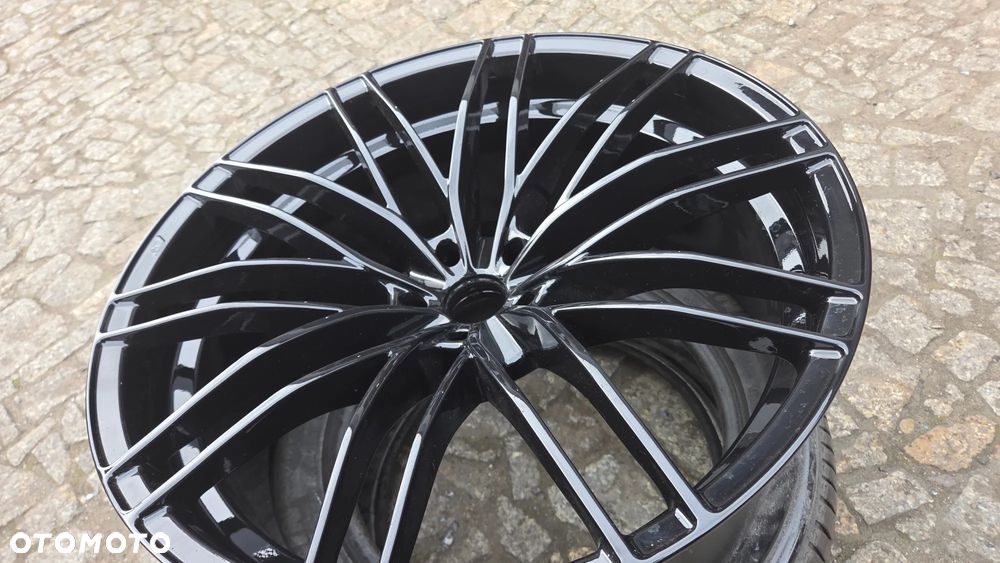 NOWA Felga ABT Audi RSQ8 23" 10.5JX23H2 - 9