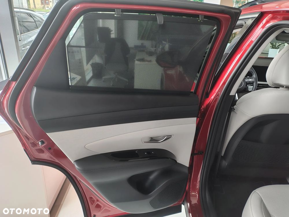 Hyundai Tucson 1.6 T-GDi HEV Platinum 4WD - 18