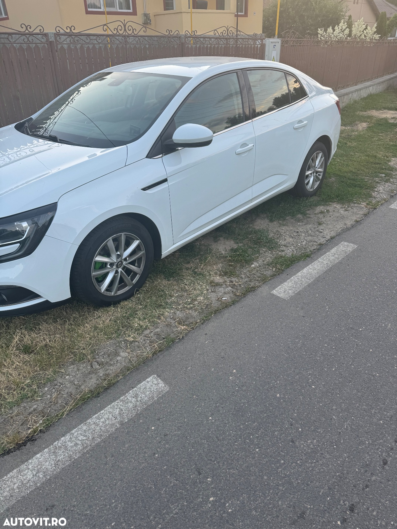 Renault Megane 1.5 dCi Dynamique - 4