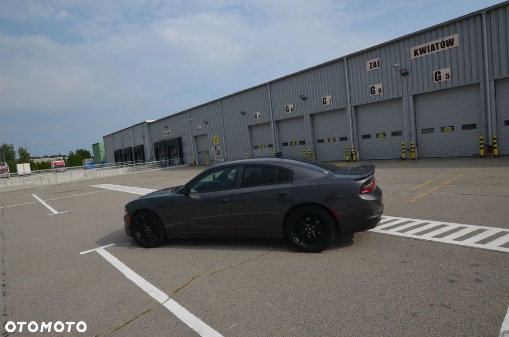 Dodge Charger 5.7 R/T - 27
