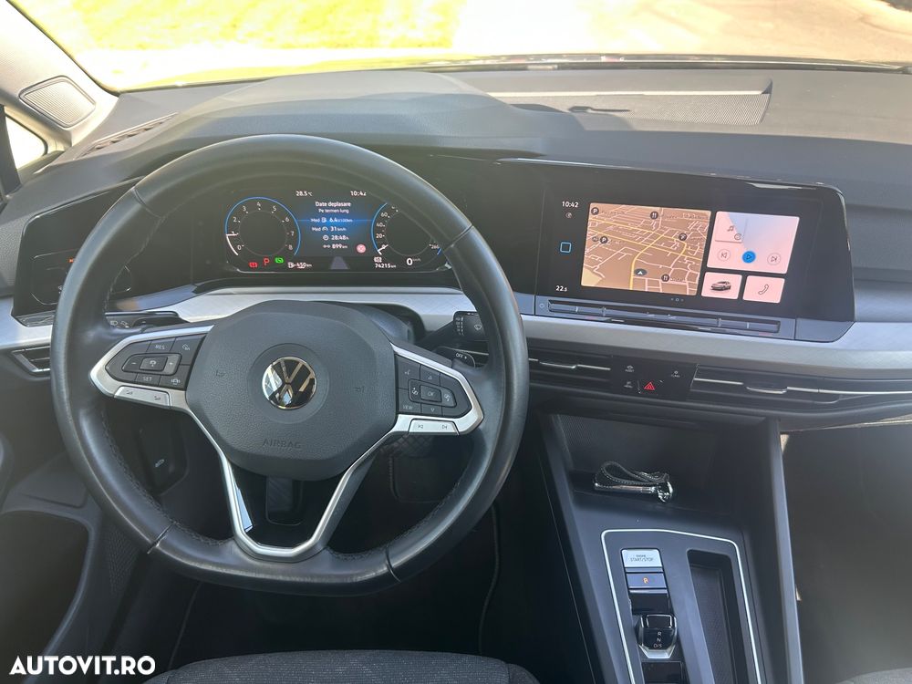 Volkswagen Golf 1.5 eTSI DSG MHEV Life - 13