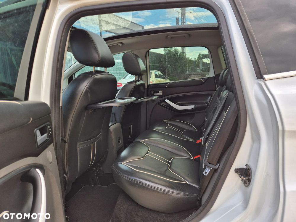 Ford Kuga 2.0 TDCi 4x4 White Magic - 12