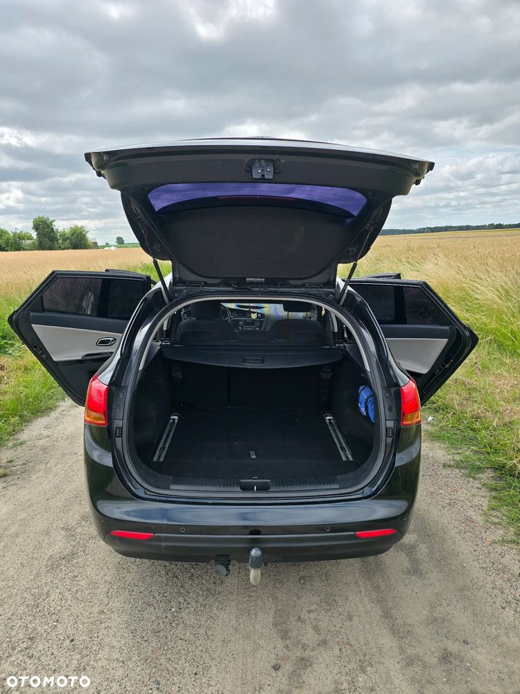 Kia Ceed - 8