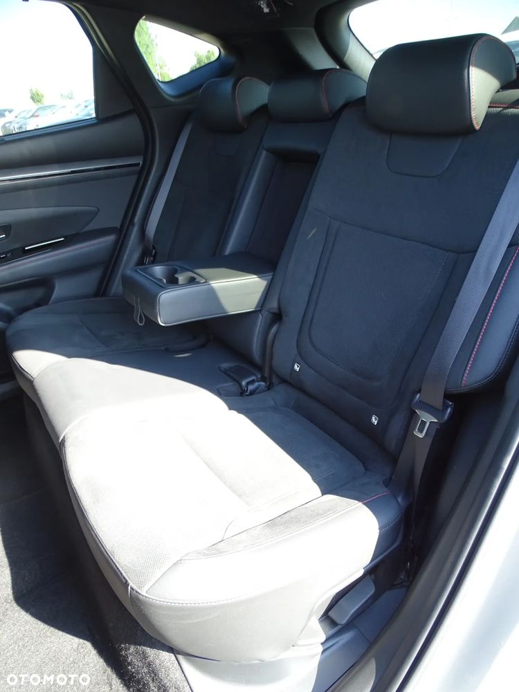 Hyundai Tucson 1.6 T-GDi Plug-in-Hybrid 4WD N Line - 13