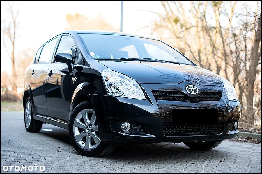 Toyota Corolla Verso - 9