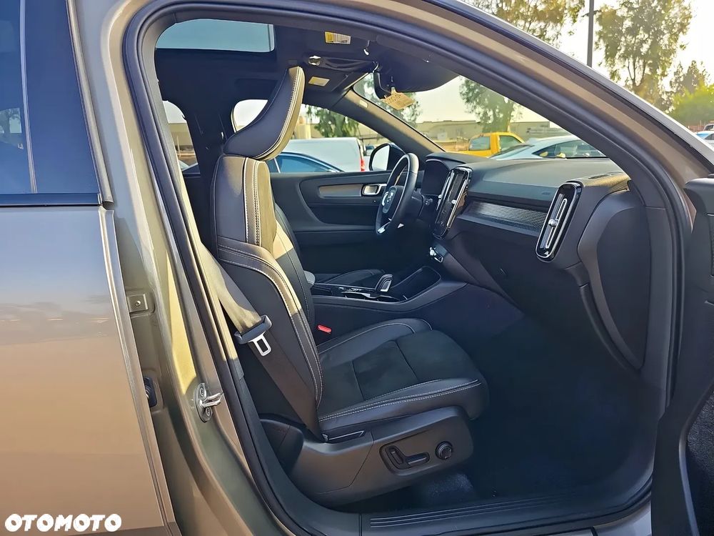 Volvo XC 40 T5 AWD Geartronic R-Design - 10